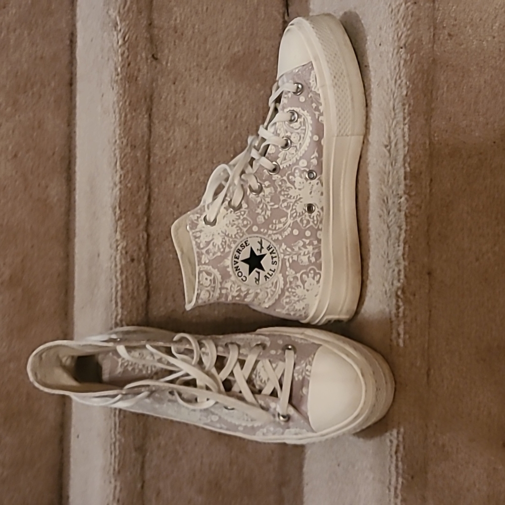 Converse platform sneakers